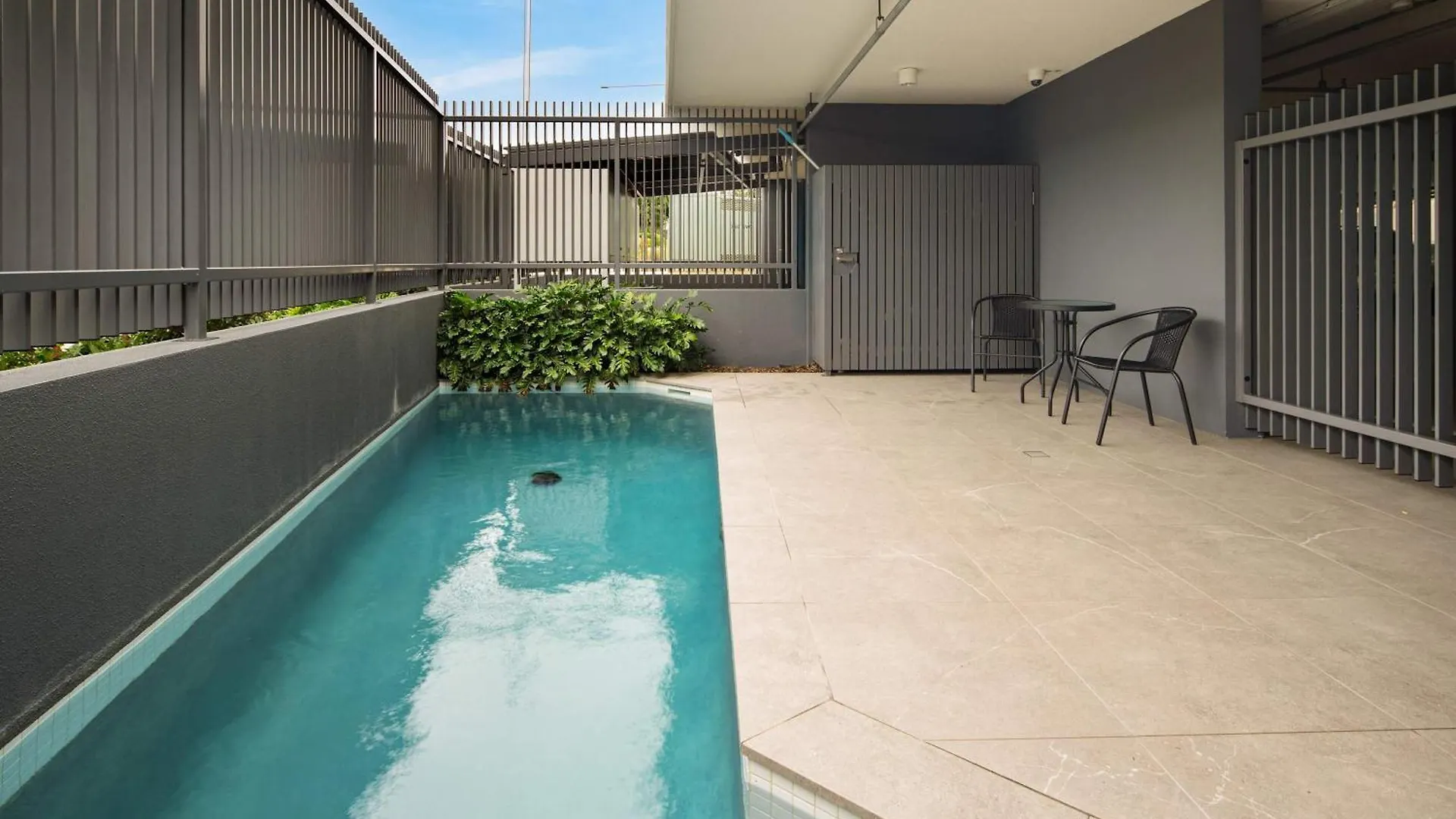 Picasso - Luxe Coastal Retreat In Mooloolaba Apartment Australia